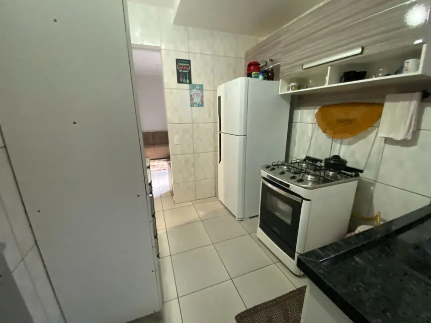 Sobrado com 2 quartos à venda, 90m2 em Parque Verde, Cascavel - PR - imagem 5 Foto 5 de Sobrado com 2 quartos à venda, 90m2 em Parque Verde, Cascavel - PR