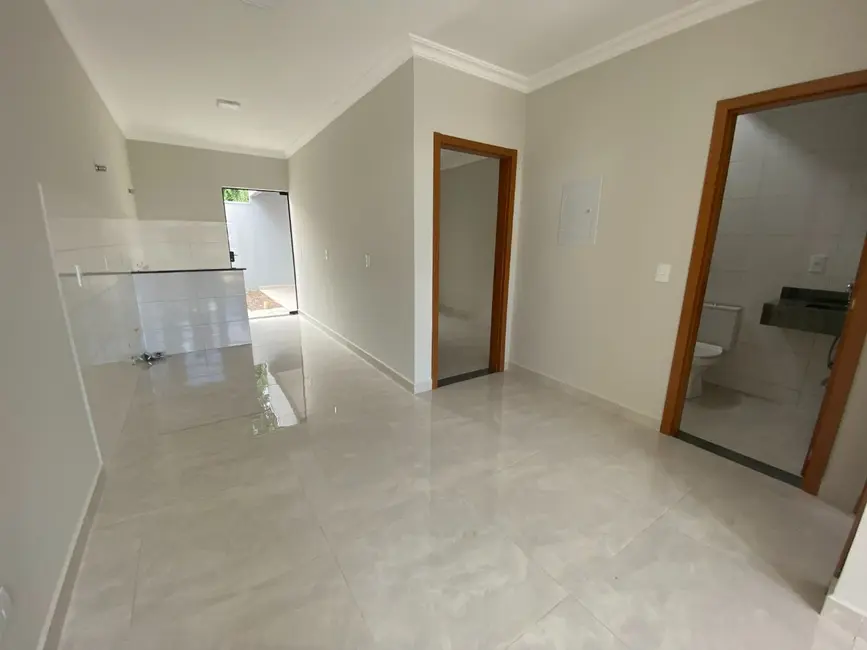 Foto 3 de Casa com 2 quartos à venda, 100m2 em Esmeralda, Cascavel - PR