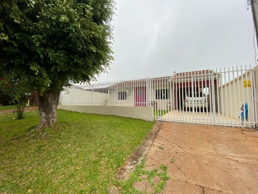 Foto 2 de Casa com 4 quartos à venda, 480m2 em Floresta, Cascavel - PR