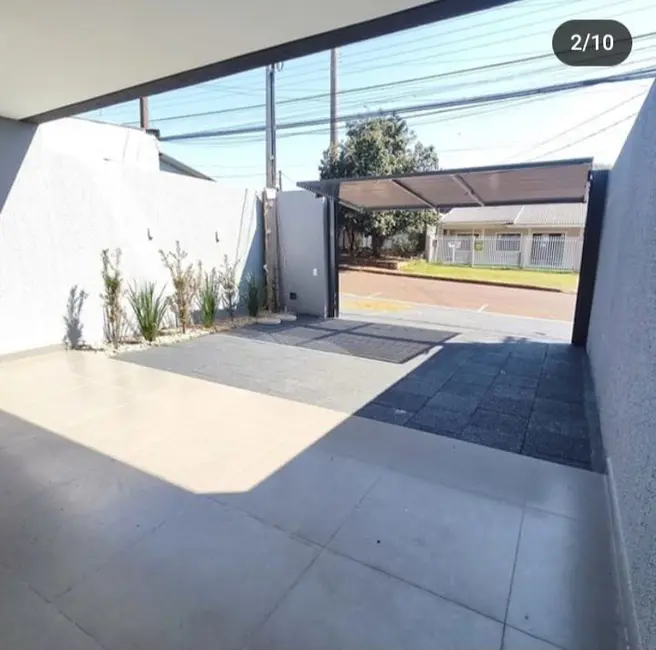 Foto 2 de Sobrado com 3 quartos à venda, 125m2 em Floresta, Cascavel - PR