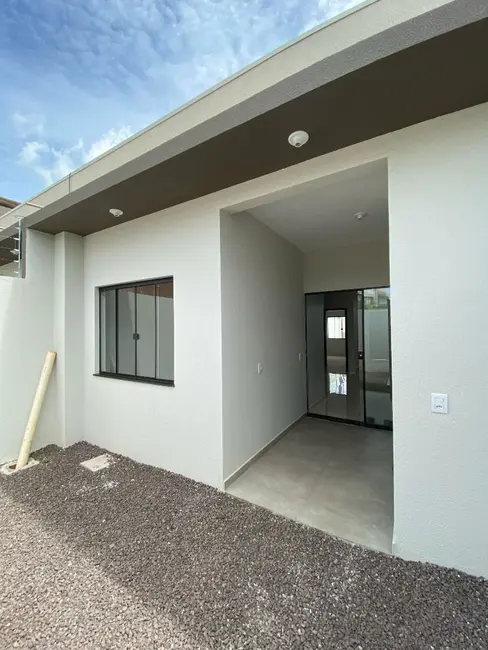 Foto 4 de Casa com 2 quartos à venda, 106m2 em Cascavel - PR