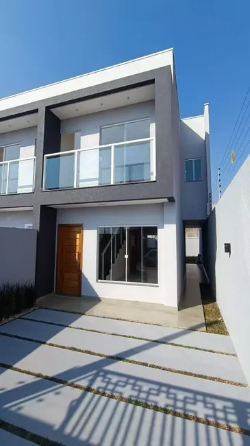 Foto 1 de Sobrado com 3 quartos à venda, 125m2 em Cascavel - PR