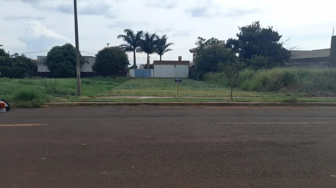 Foto 1 de Terreno / Lote à venda, 428m2 em Santa Felicidade, Cascavel - PR