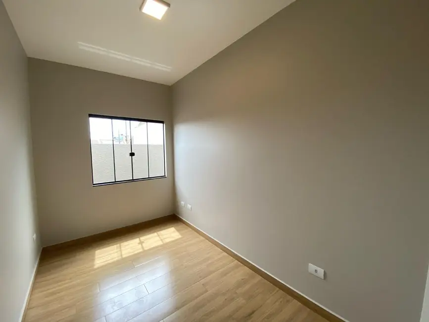 Casa com 2 quartos à venda, 100m2 em Morumbi, Cascavel - PR - imagem 6 Foto 6 de Casa com 2 quartos à venda, 100m2 em Morumbi, Cascavel - PR