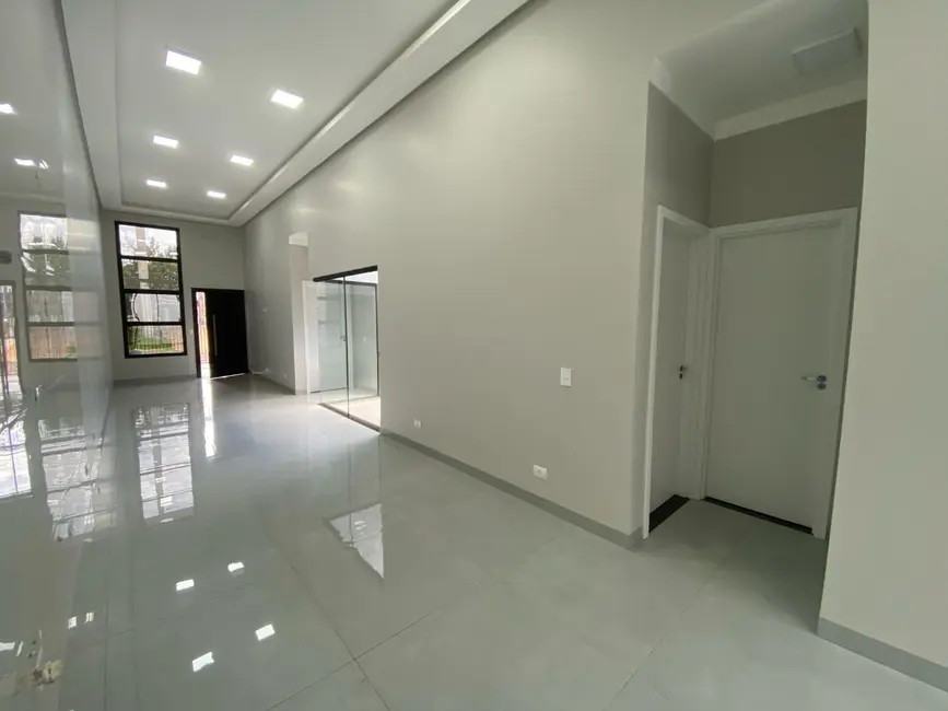 Foto 5 de Casa com 3 quartos à venda, 180m2 em Floresta, Cascavel - PR