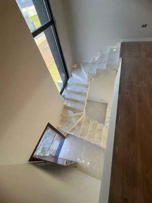 Foto 5 de Sobrado com 3 quartos à venda, 200m2 em Cancelli, Cascavel - PR