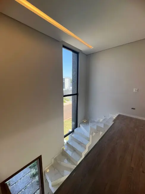 Foto 6 de Sobrado com 3 quartos à venda, 200m2 em Cancelli, Cascavel - PR