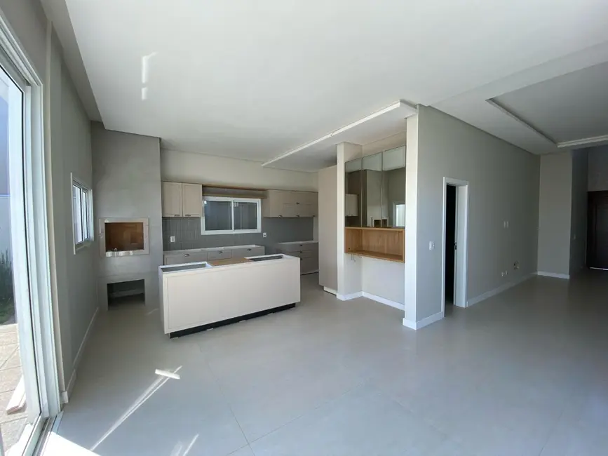 Foto 5 de Sobrado com 3 quartos à venda, 200m2 em Cancelli, Cascavel - PR