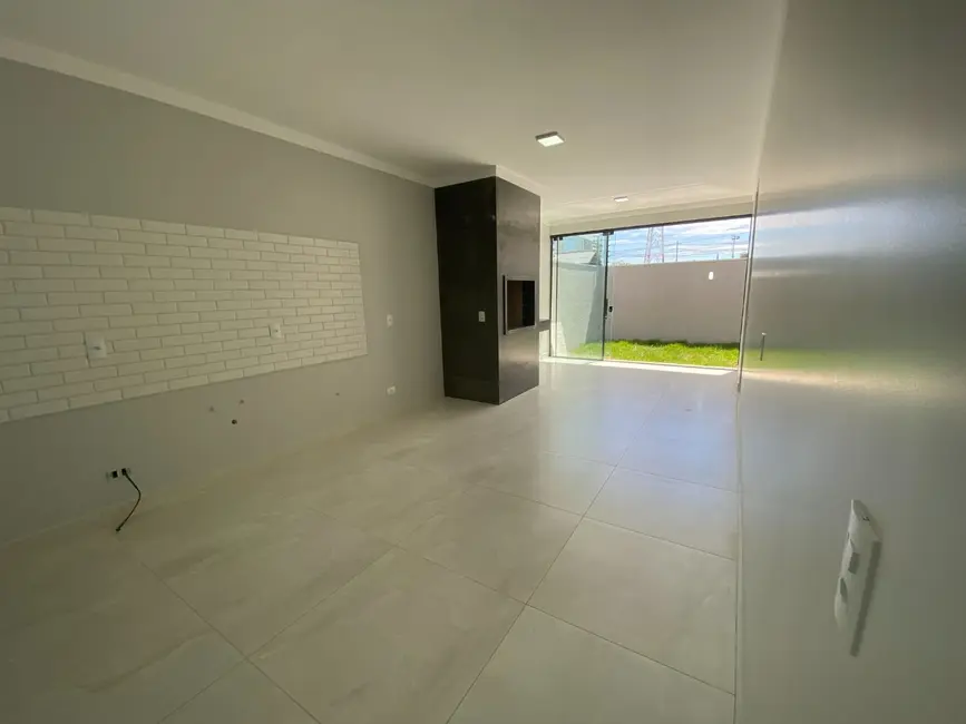 Casa com 3 quartos à venda, 200m2 em Santa Felicidade, Cascavel - PR - imagem 5 Foto 5 de Casa com 3 quartos à venda, 200m2 em Santa Felicidade, Cascavel - PR