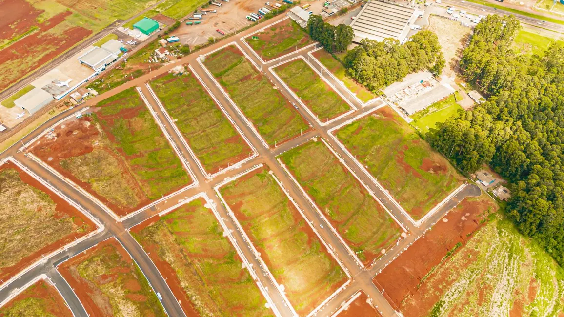 Foto 4 de Terreno / Lote à venda, 210m2 em Guarujá, Cascavel - PR