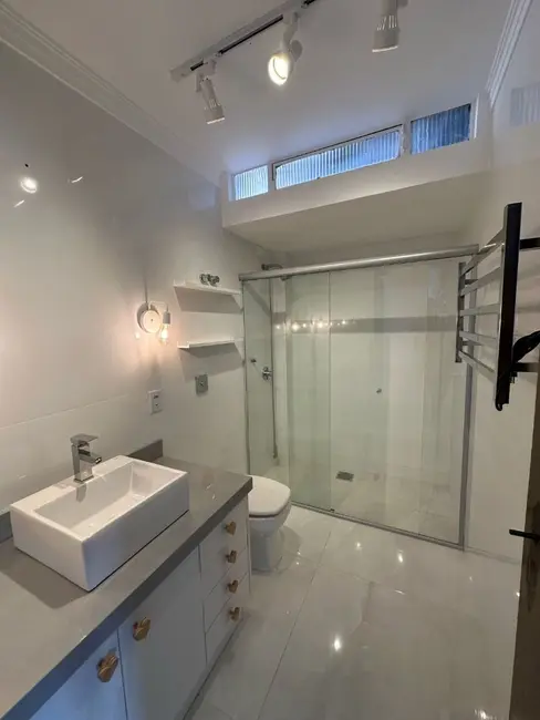 Foto 9 de Sobrado com 3 quartos à venda, 137m2 em Centro, Cascavel - PR