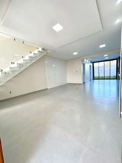 Foto 7 de Casa com 3 quartos à venda, 180m2 em Canadá, Cascavel - PR