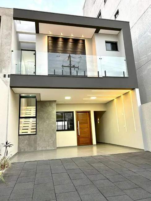 Foto 1 de Casa com 3 quartos à venda, 180m2 em Canadá, Cascavel - PR