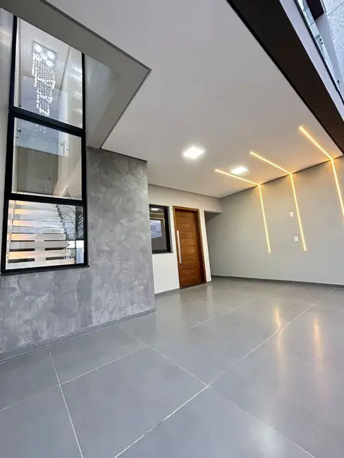 Foto 5 de Casa com 3 quartos à venda, 180m2 em Canadá, Cascavel - PR