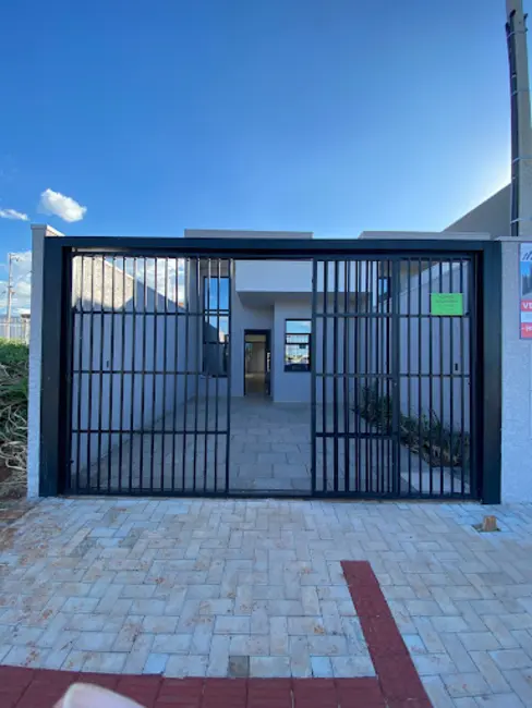 Foto 2 de Casa com 2 quartos à venda, 100m2 em Brazmadeira, Cascavel - PR