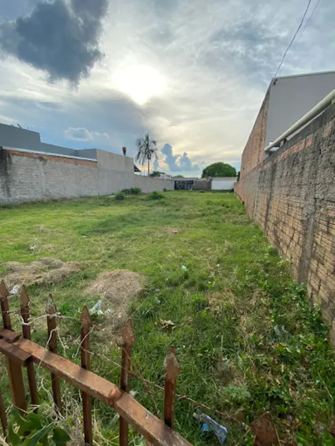 Foto 4 de Terreno / Lote à venda, 456m2 em Esmeralda, Cascavel - PR