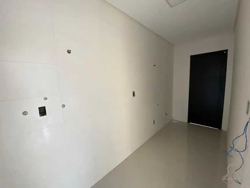 Foto 7 de Sobrado com 3 quartos à venda, 110m2 em Canadá, Cascavel - PR