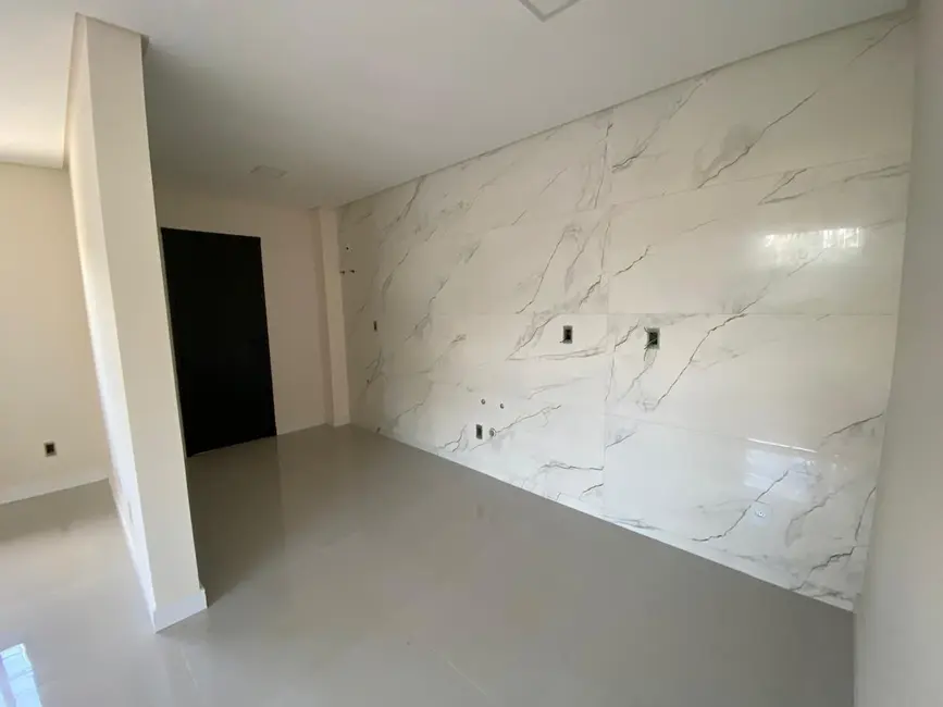 Foto 6 de Sobrado com 3 quartos à venda, 110m2 em Canadá, Cascavel - PR