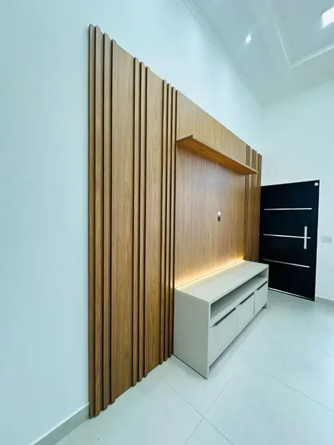 Casa com 2 quartos à venda e para alugar, 150m2 em Esmeralda, Cascavel - PR - imagem 6 Foto 6 de Casa com 2 quartos à venda e para alugar, 150m2 em Esmeralda, Cascavel - PR