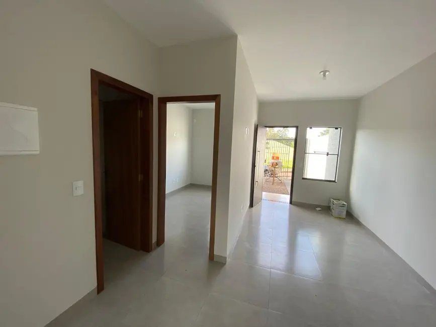 Foto 4 de Casa com 2 quartos à venda, 100m2 em Brasília, Cascavel - PR