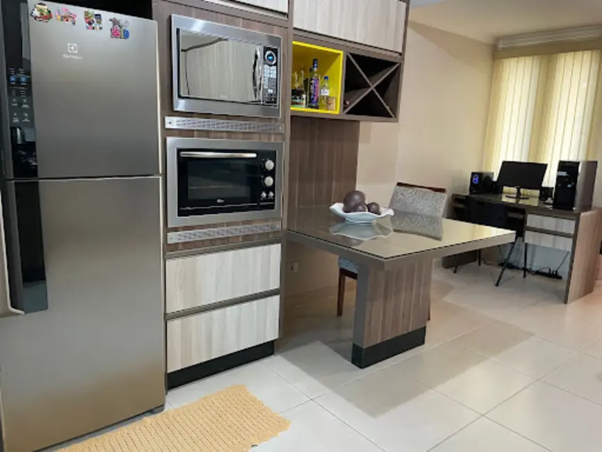 Foto 5 de Sobrado com 4 quartos à venda, 183m2 em Santa Cruz, Cascavel - PR