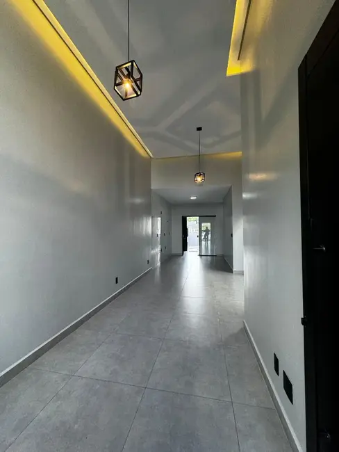 Foto 4 de Casa com 3 quartos à venda, 180m2 em Cascavel Velho, Cascavel - PR