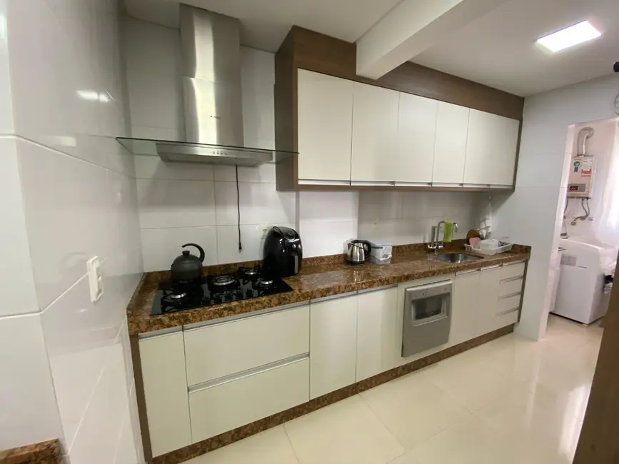 Foto 7 de Apartamento com 3 quartos à venda, 154m2 em Centro, Cascavel - PR
