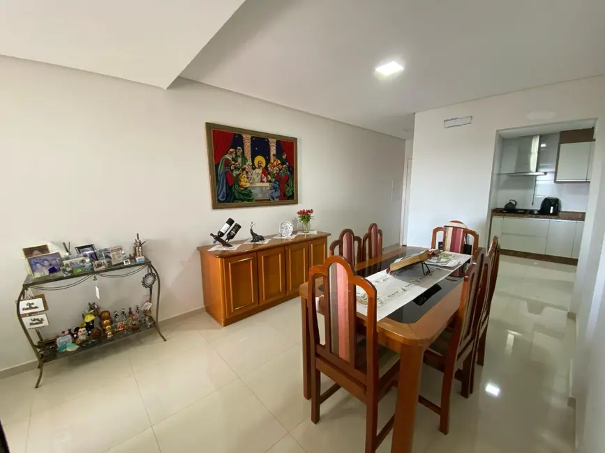 Foto 6 de Apartamento com 3 quartos à venda, 154m2 em Centro, Cascavel - PR