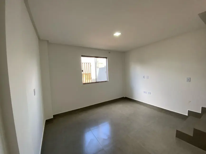 Foto 4 de Sobrado com 2 quartos à venda, 126m2 em Pioneiros Catarinenses, Cascavel - PR