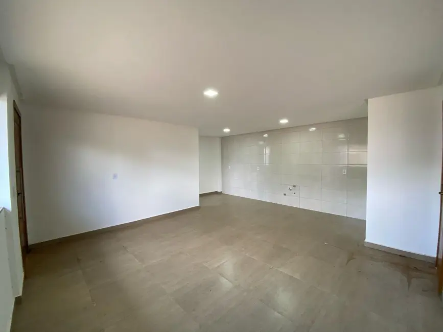 Foto 3 de Sobrado com 2 quartos à venda, 126m2 em Pioneiros Catarinenses, Cascavel - PR