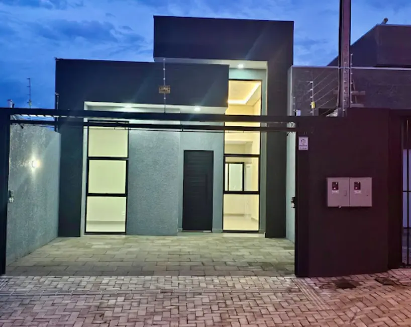 Foto 1 de Casa com 2 quartos à venda, 100m2 em Brazmadeira, Cascavel - PR