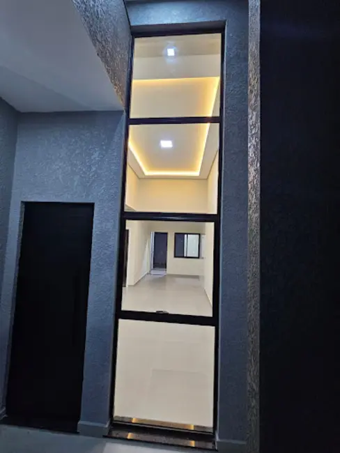 Foto 3 de Casa com 2 quartos à venda, 100m2 em Brazmadeira, Cascavel - PR