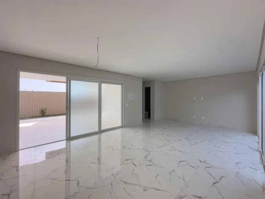 Foto 7 de Sobrado com 3 quartos à venda, 165m2 em Santa Cruz, Cascavel - PR