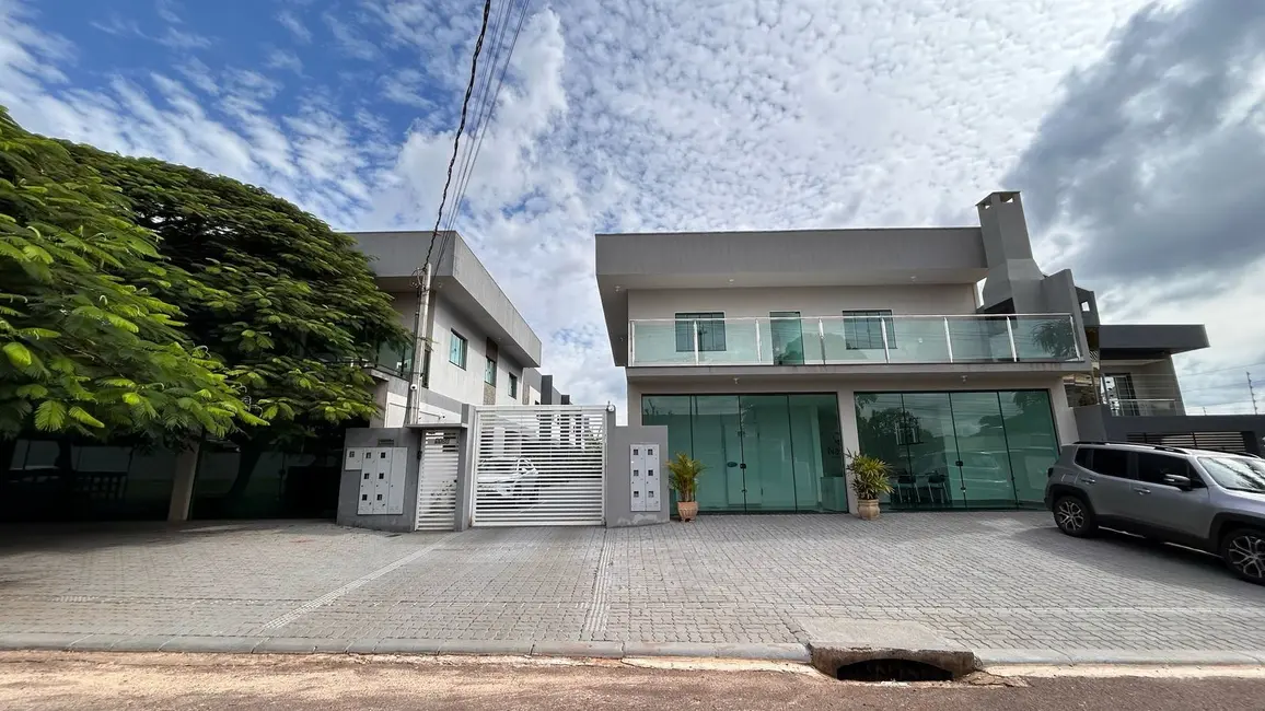 Foto 1 de Sobrado com 3 quartos à venda, 134m2 em Santa Felicidade, Cascavel - PR