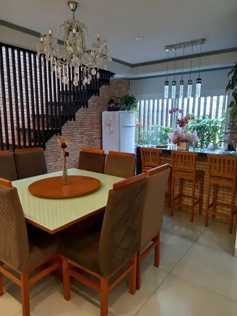 Foto 4 de Casa de Condomínio com 3 quartos à venda, 144m2 em Santa Cruz, Cascavel - PR