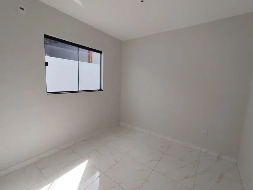 Foto 3 de Apartamento com 2 quartos à venda, 50m2 em Esmeralda, Cascavel - PR