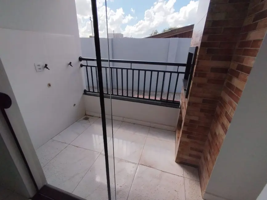 Foto 4 de Apartamento com 2 quartos à venda, 50m2 em Esmeralda, Cascavel - PR