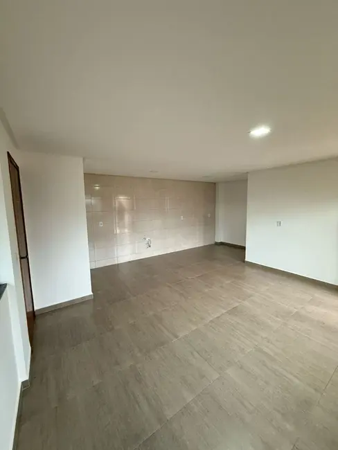 Foto 6 de Sobrado com 3 quartos à venda, 126m2 em Pioneiros Catarinenses, Cascavel - PR