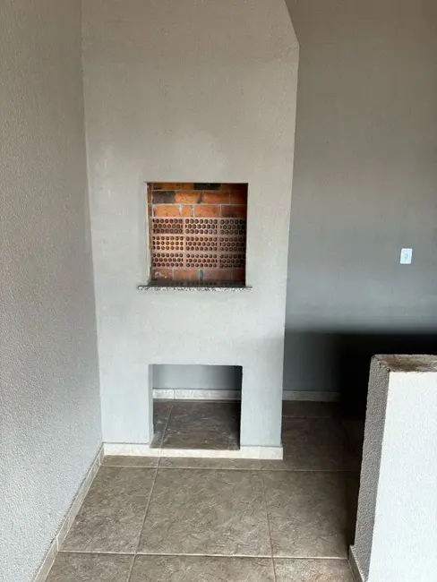 Foto 4 de Sobrado com 3 quartos à venda, 126m2 em Pioneiros Catarinenses, Cascavel - PR