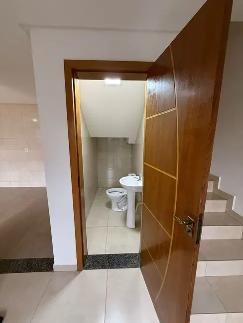 Foto 8 de Sobrado com 3 quartos à venda, 126m2 em Pioneiros Catarinenses, Cascavel - PR