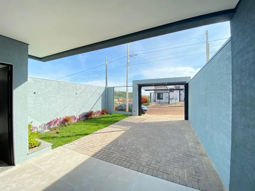 Foto 2 de Casa com 3 quartos à venda, 160m2 em Interlagos, Cascavel - PR