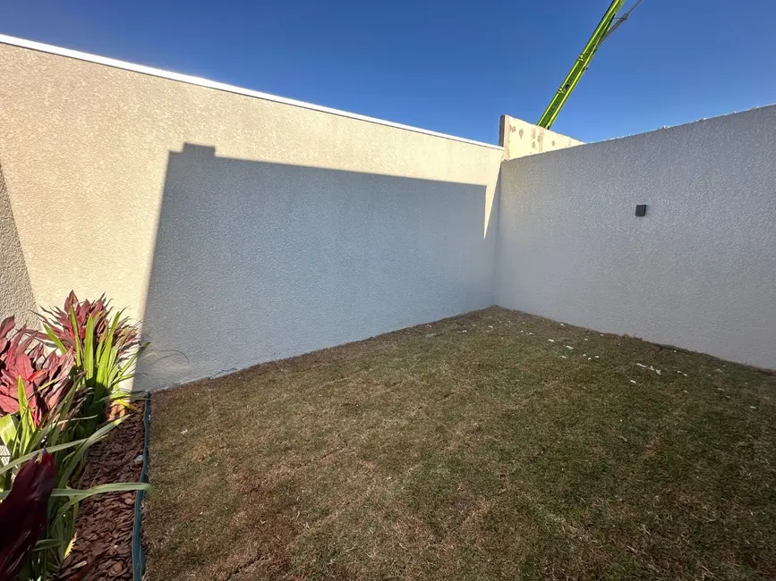 Foto 9 de Casa com 2 quartos à venda, 120m2 em Recanto Tropical, Cascavel - PR