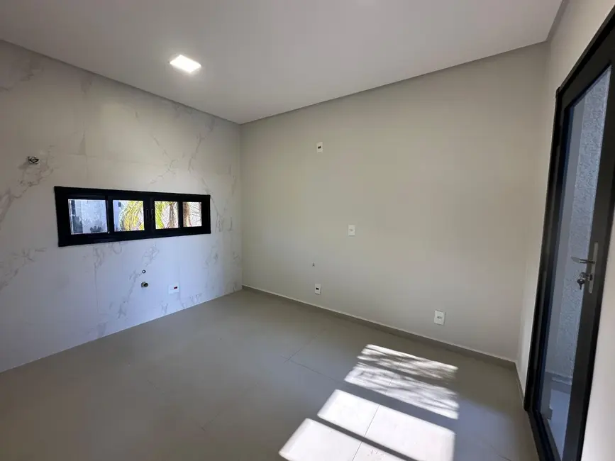 Foto 4 de Casa com 2 quartos à venda, 120m2 em Recanto Tropical, Cascavel - PR