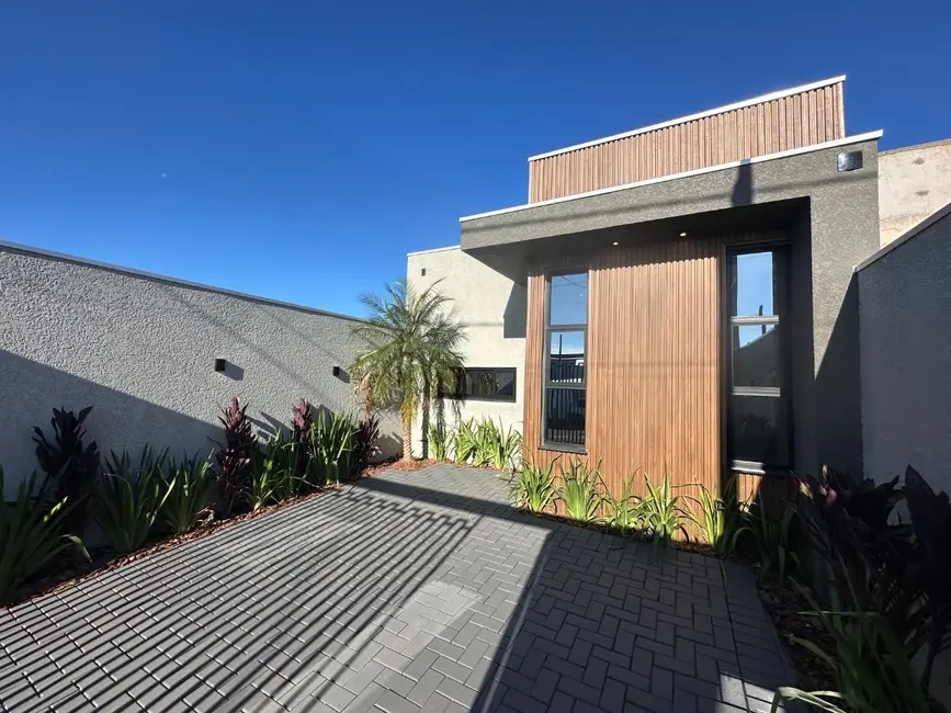 Foto 1 de Casa com 2 quartos à venda, 120m2 em Recanto Tropical, Cascavel - PR