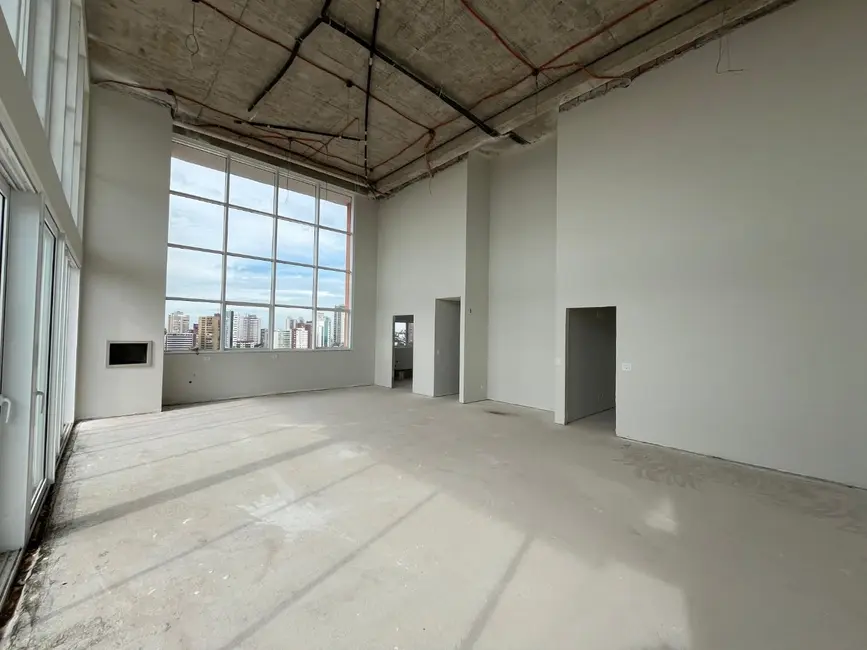 Foto 3 de Cobertura com 3 quartos à venda, 526m2 em Country, Cascavel - PR