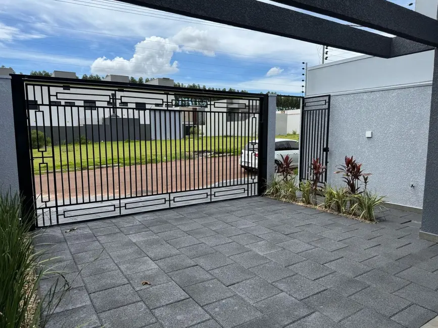 Foto 3 de Casa com 2 quartos à venda, 150m2 em Cancelli, Cascavel - PR