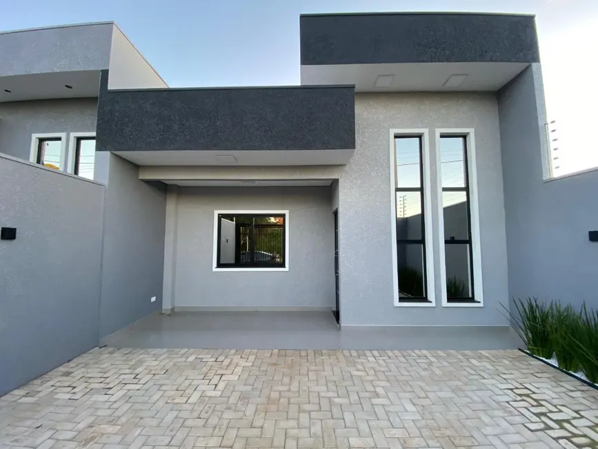 Foto 3 de Casa com 3 quartos à venda, 186m2 em Cascavel - PR