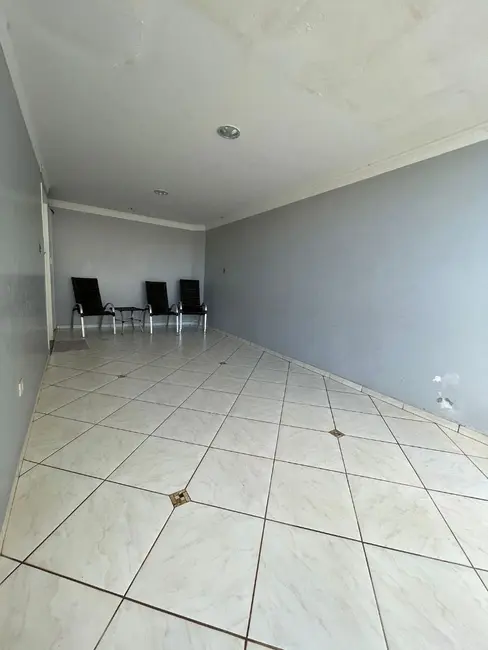 Foto 3 de Sobrado com 3 quartos à venda, 145m2 em Alto Alegre, Cascavel - PR