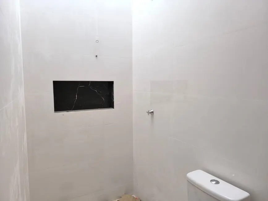 Foto 2 de Casa com 2 quartos à venda, 100m2 em Esmeralda, Cascavel - PR