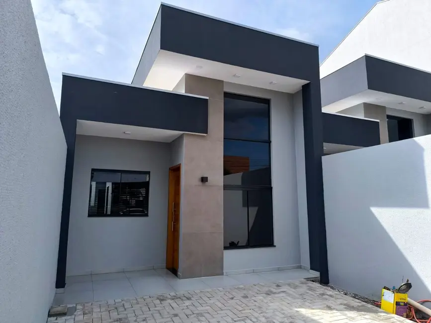 Foto 1 de Casa com 2 quartos à venda, 117m2 em Parque Verde, Cascavel - PR
